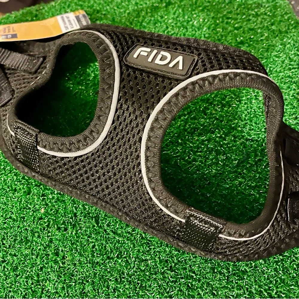 Black Cat Harness x Leash set by FIDA